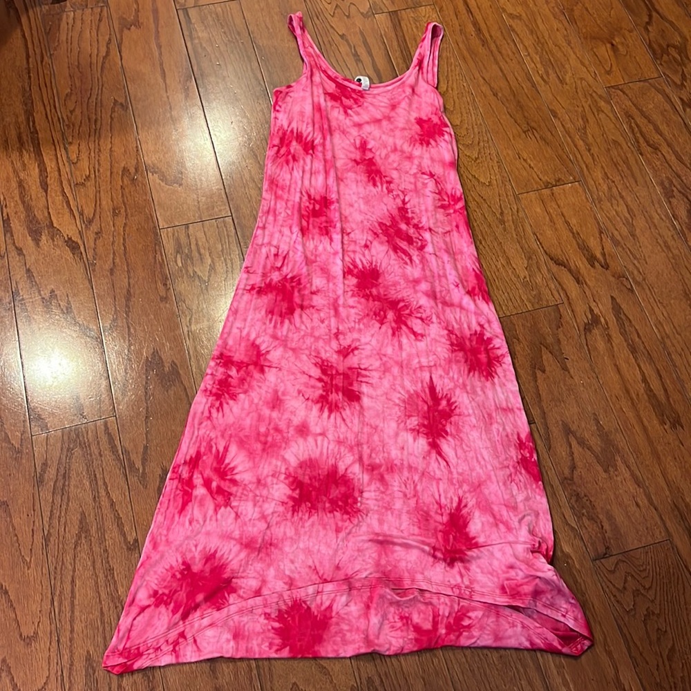 hot pink tie dye maxi dress